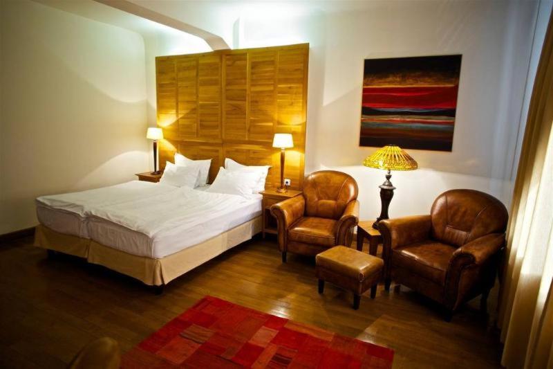 Hotel Rembrandt Old Town Bucarest